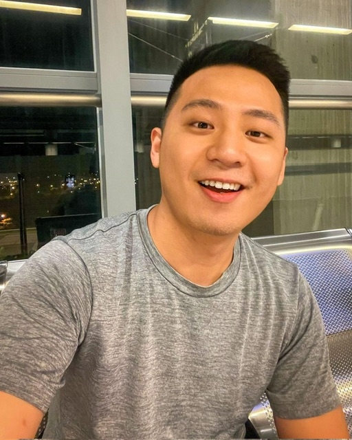 孤獨的男人的第三张照片--厦门相亲服务中心