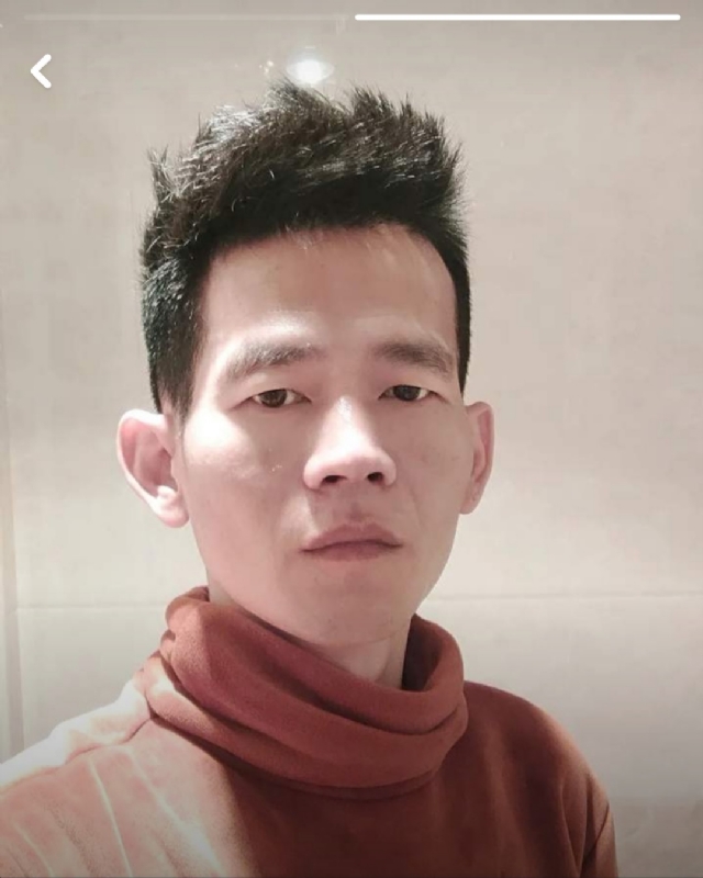 白了少年头的第一张照片--厦门相亲服务中心