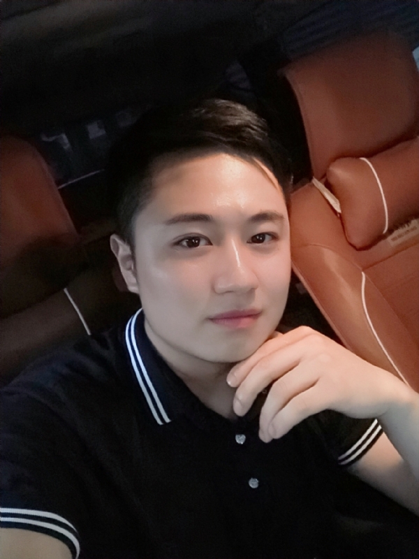生活再继续的第一张照片--厦门相亲服务中心
