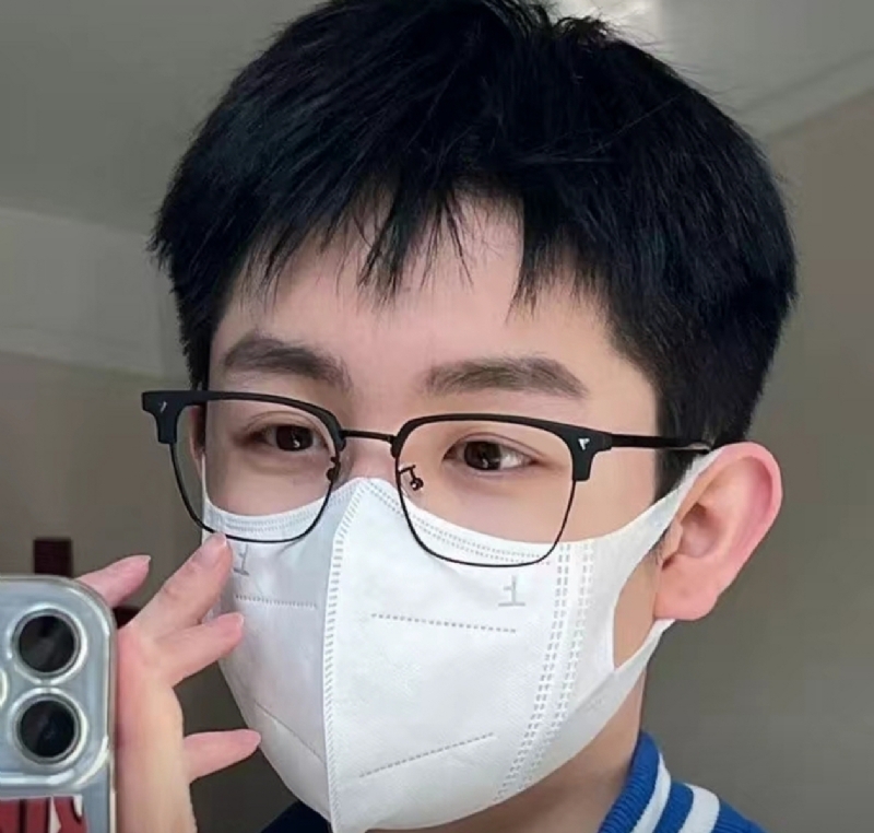 甜甜男孩的第一张照片--厦门相亲服务中心
