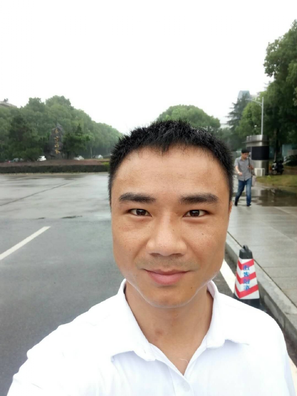 水木年华的第一张照片--厦门相亲服务中心