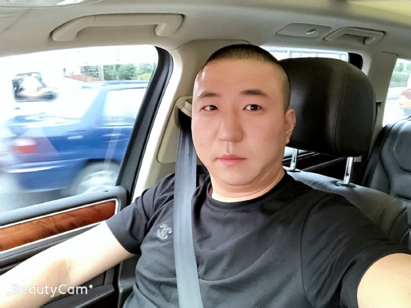 路人甲的第一张照片--厦门相亲服务中心