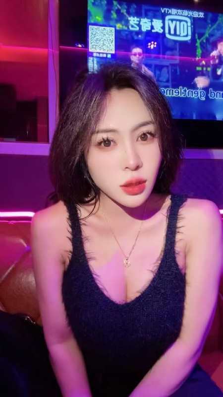 素素可月的第一张照片--厦门相亲服务中心