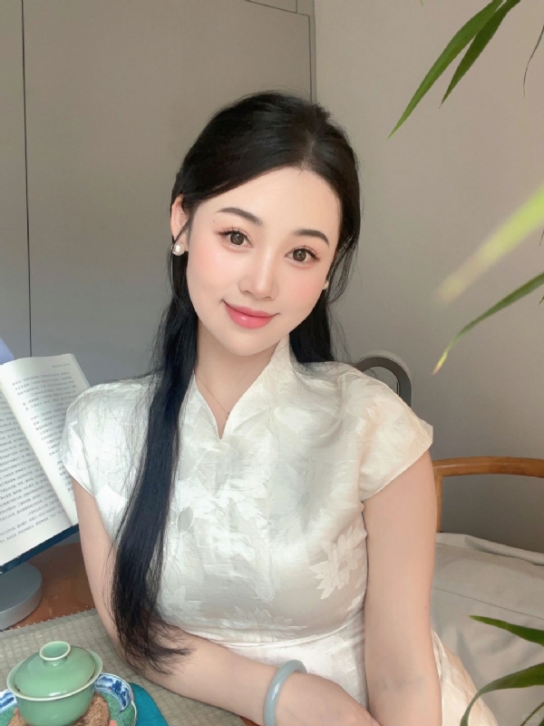 小慧的第一张照片--厦门相亲服务中心