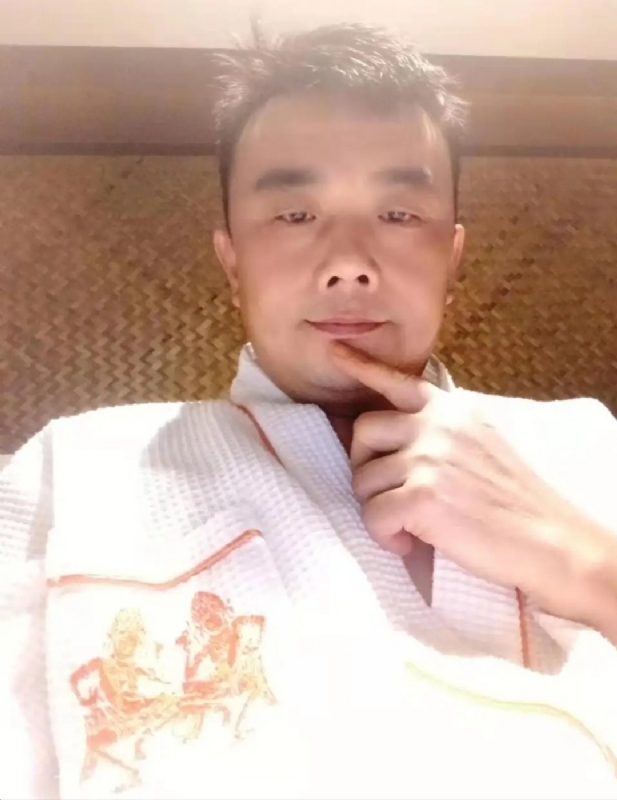 青锋的第一张照片--厦门相亲服务中心