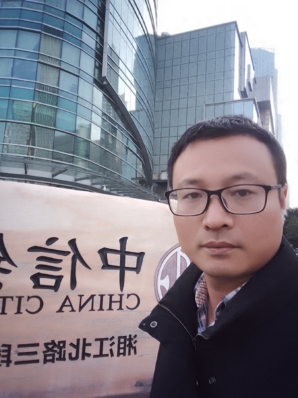 晚秋的第一张照片--厦门相亲服务中心