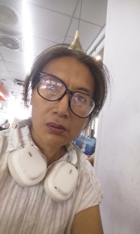 冬天的蔷薇的第三张照片--厦门相亲服务中心