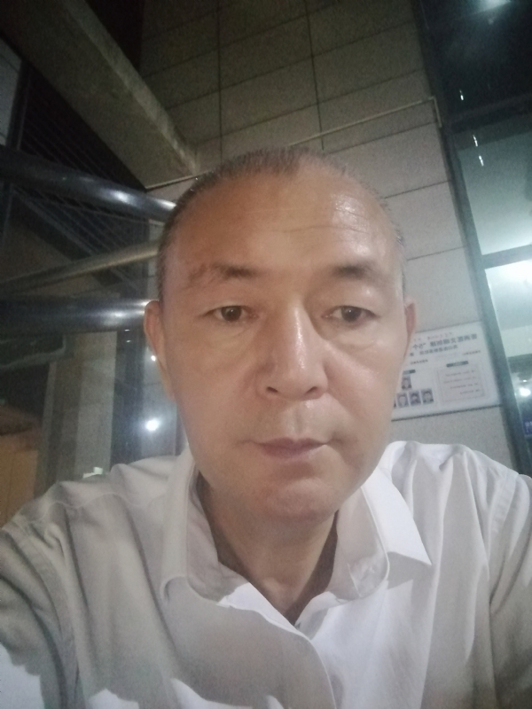 老李的第一张照片--厦门相亲服务中心