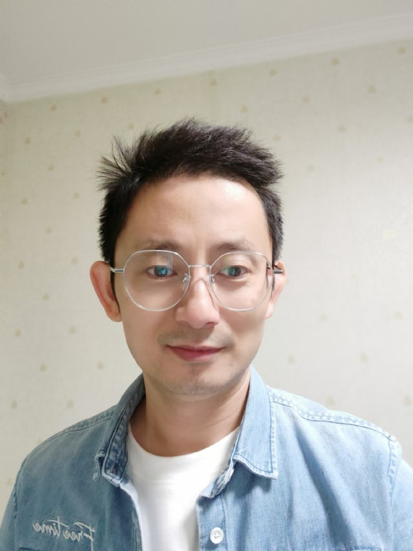 飘逸的第二张照片--厦门相亲服务中心