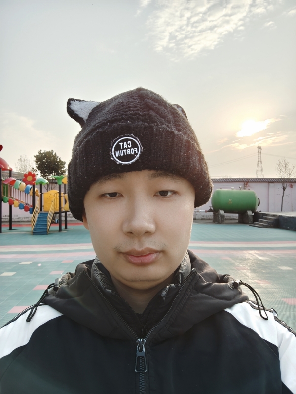 王连杰的第一张照片--厦门相亲服务中心