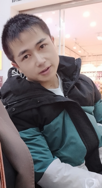 不骄不躁的第一张照片--厦门相亲服务中心