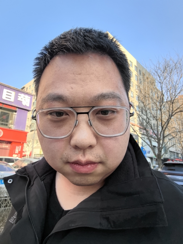 宋哲的第一张照片--厦门相亲服务中心