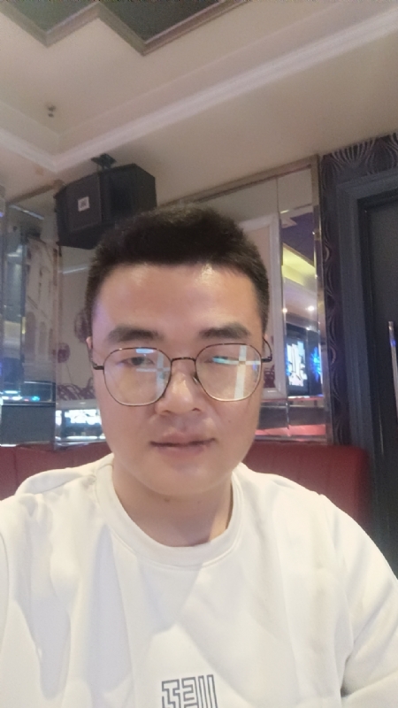 骑着蜗牛撵大象的第一张照片--厦门相亲服务中心