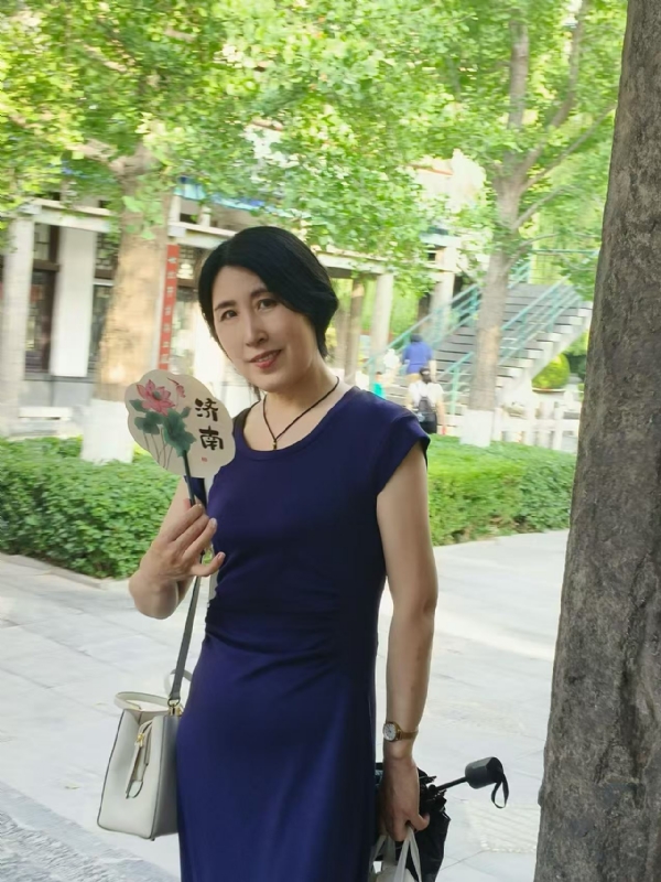 幸运满格的第一张照片--厦门相亲服务中心