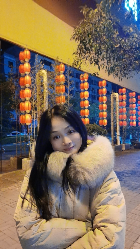 伊伊的第二张照片--厦门相亲服务中心