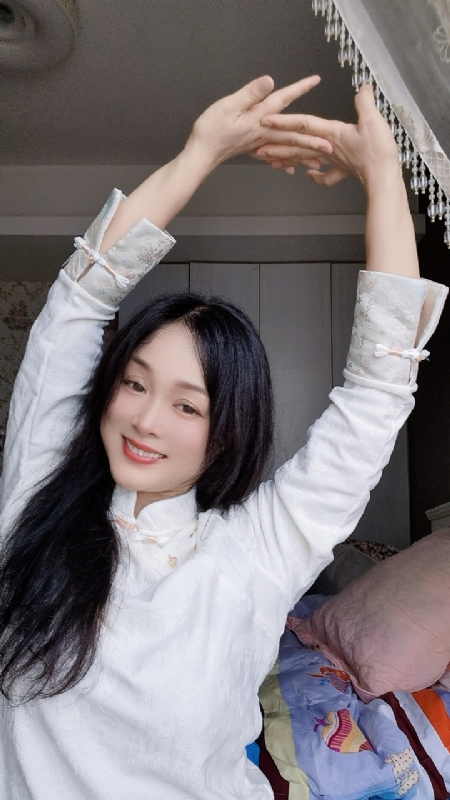 伊伊的第三张照片--厦门相亲服务中心