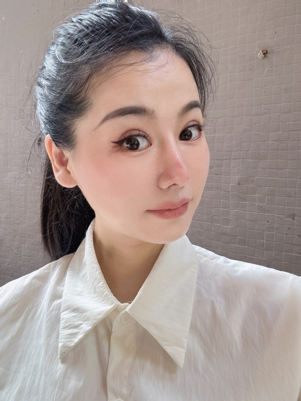 金莉的第二张照片--厦门相亲服务中心
