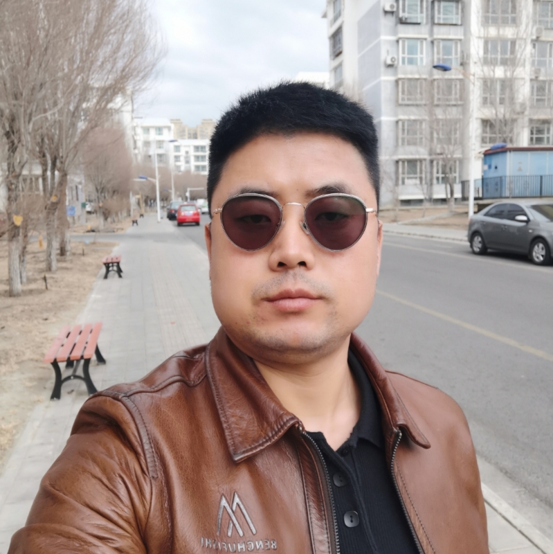 月下听风的第一张照片--厦门相亲服务中心