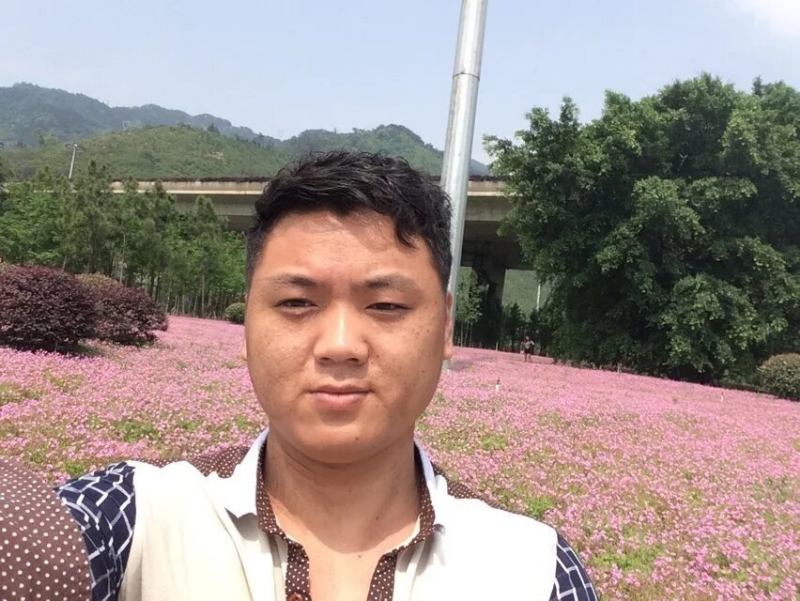 过日子的第一张照片--厦门相亲服务中心