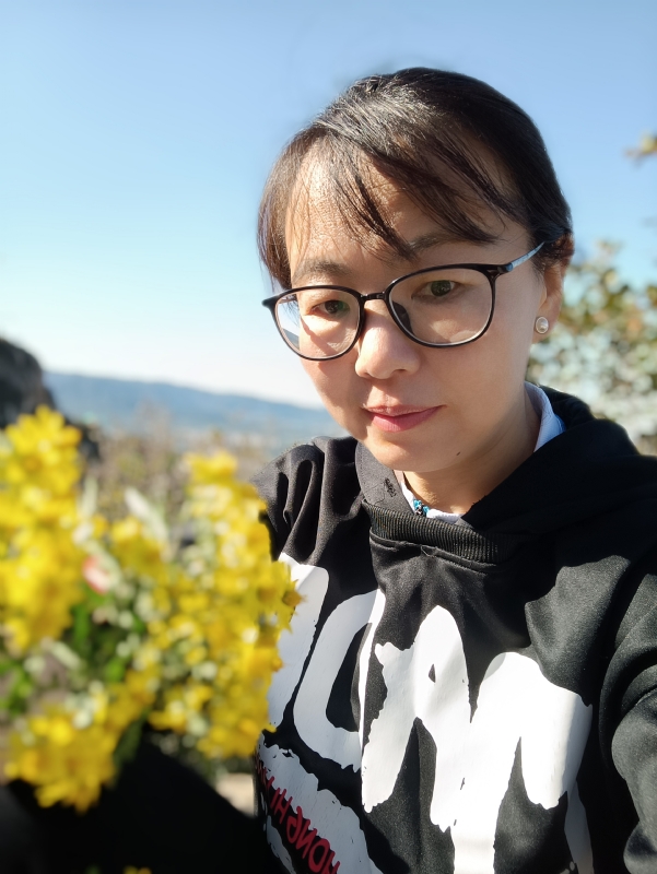 丽丽的第一张照片--厦门相亲服务中心