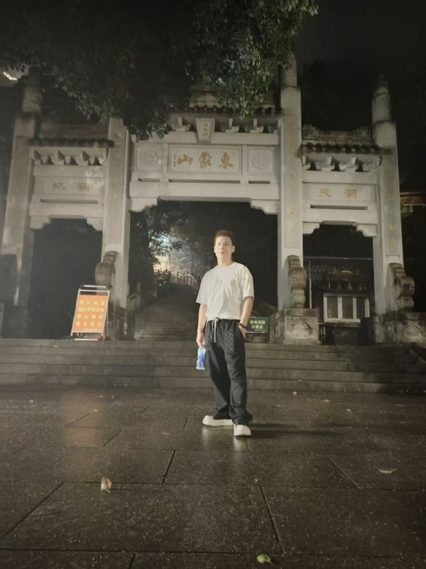 慕晨的第一张照片--厦门相亲服务中心