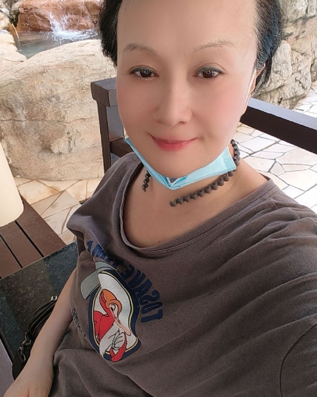 hong的第三张照片--厦门相亲服务中心