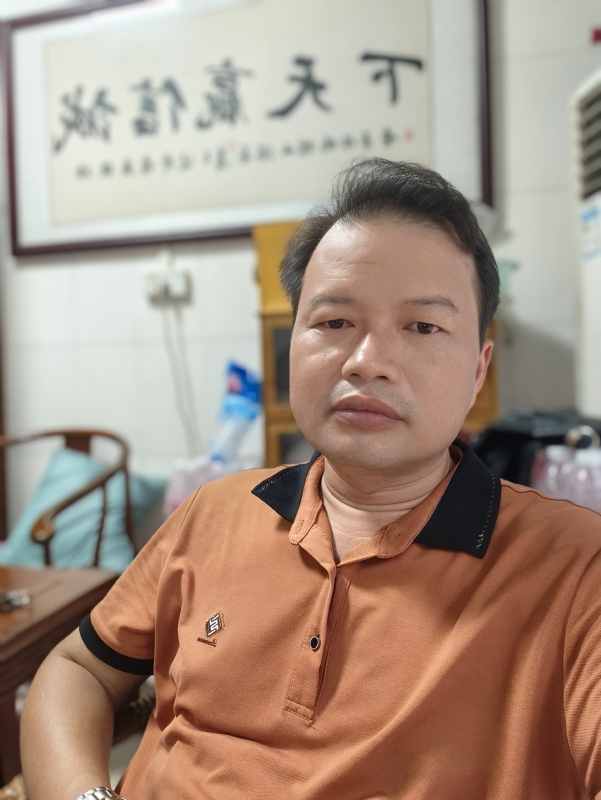自强不息的第一张照片--厦门相亲服务中心