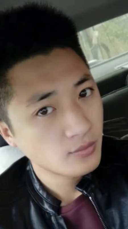 小汤米的第二张照片--厦门相亲服务中心