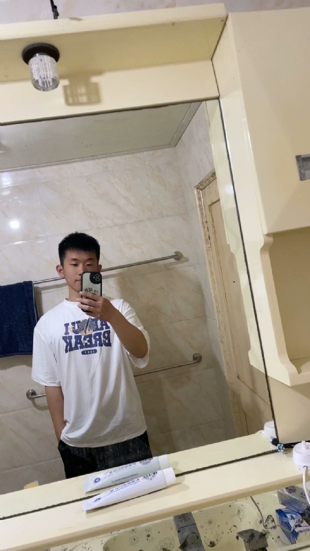 哈哈的第一张照片--厦门相亲服务中心