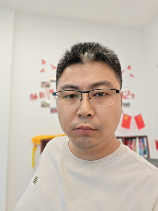 苦海寻舟的第一张照片--厦门相亲服务中心