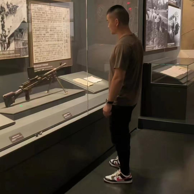 霸气的第一张照片--厦门相亲服务中心