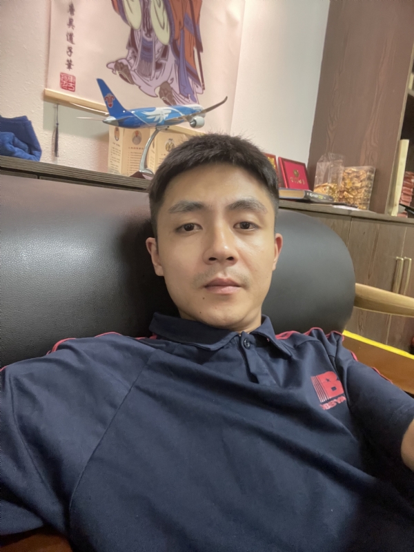 曾曾日上的第一张照片--厦门相亲服务中心