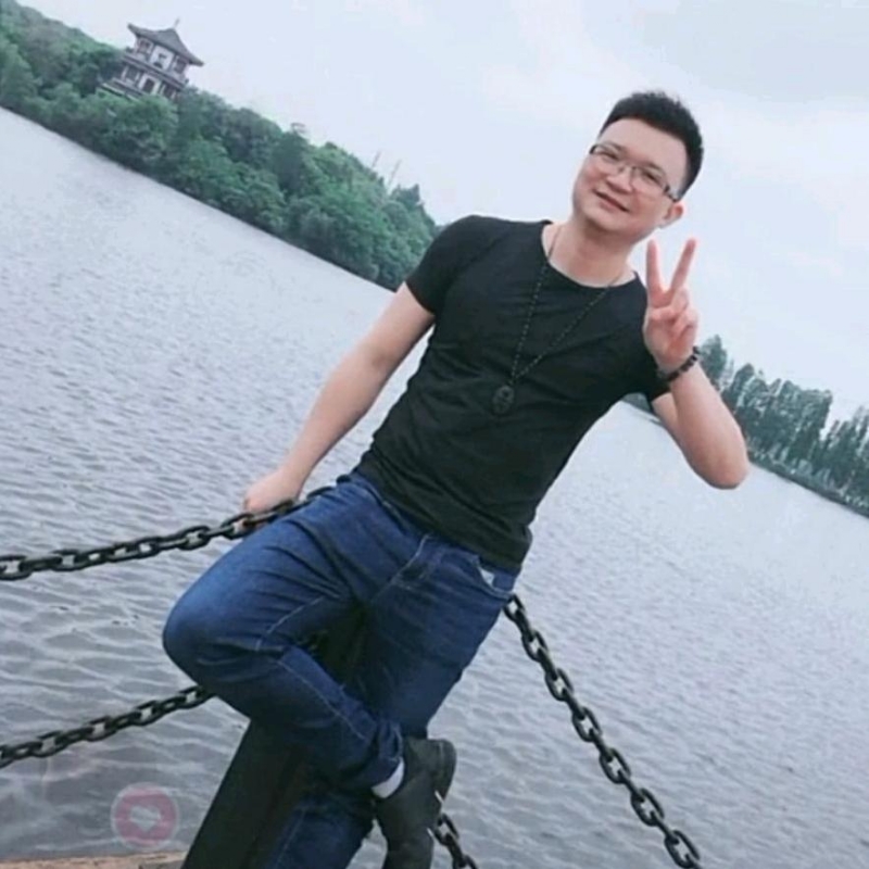 lg营的第二张照片--厦门相亲服务中心
