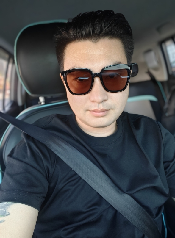 凡哥的第一张照片--厦门相亲服务中心
