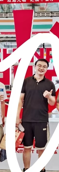 爱吃肉的第一张照片--厦门相亲服务中心