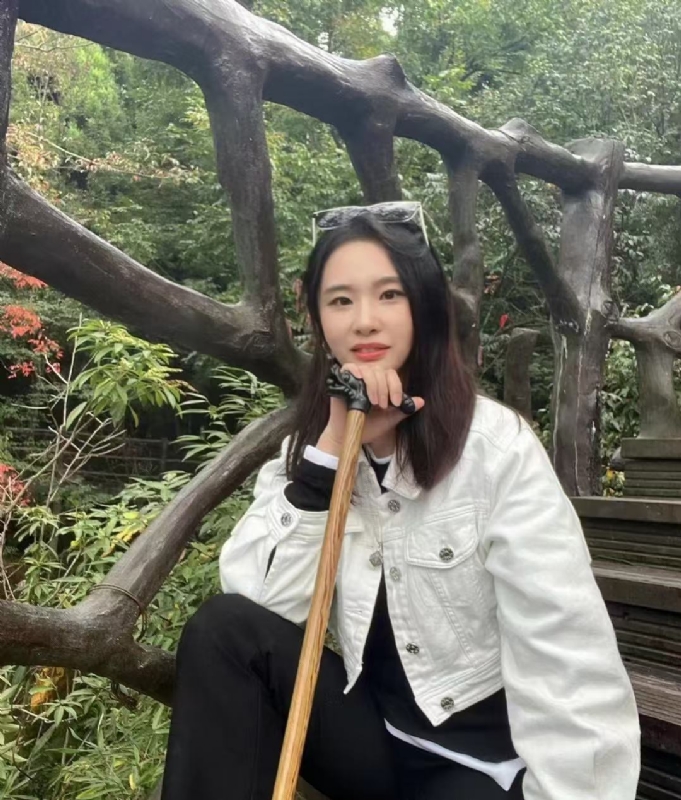 琪琪的第一张照片--厦门相亲服务中心