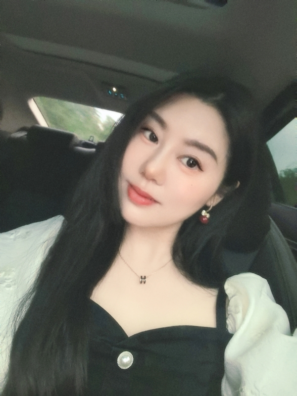 潇潇暮雨的第一张照片--厦门相亲服务中心