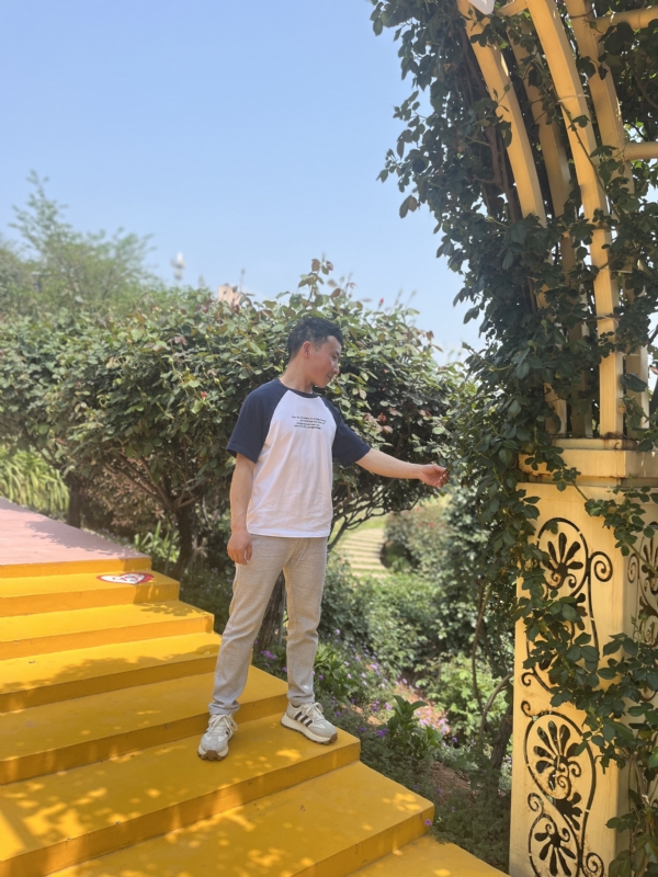 罗湘的第一张照片--厦门相亲服务中心