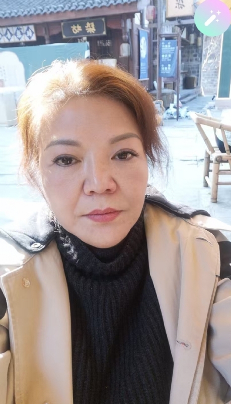 宛霞的第二张照片--厦门相亲服务中心