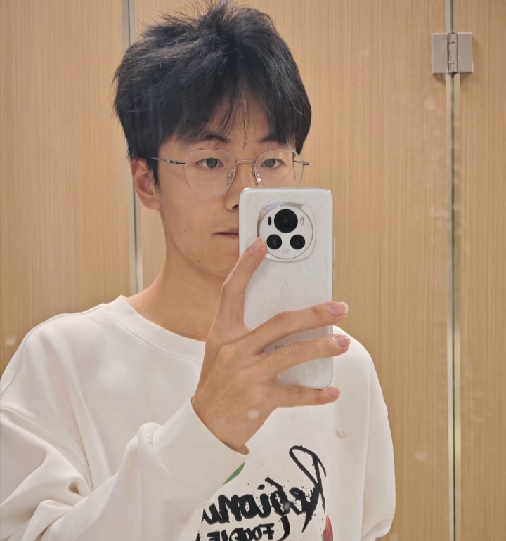 张浩博的第四张照片--厦门相亲服务中心