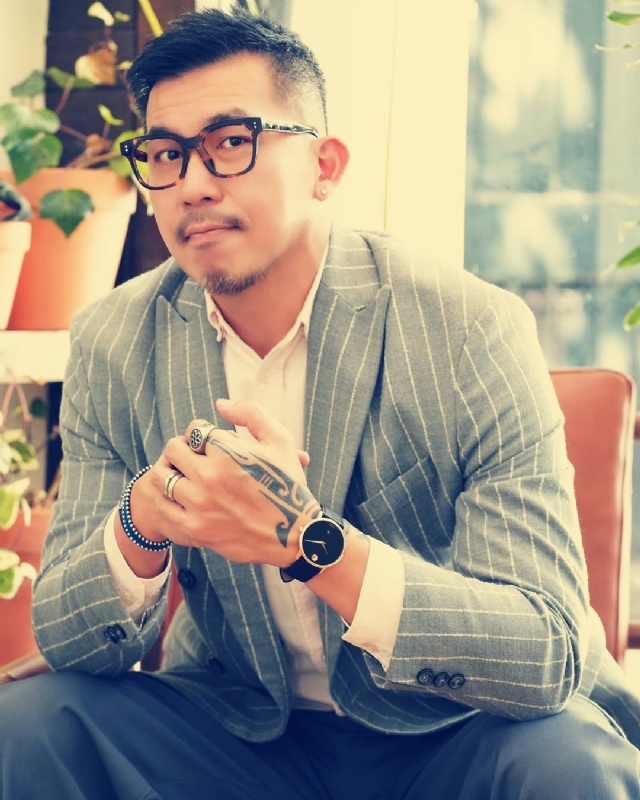 晚风渡半舟的第一张照片--厦门相亲服务中心