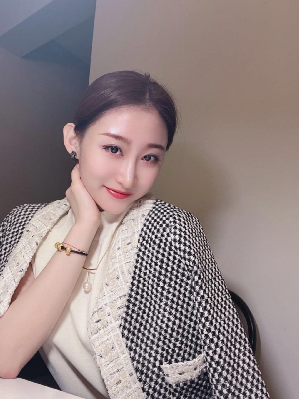 袁梓怡的第二张照片--厦门相亲服务中心