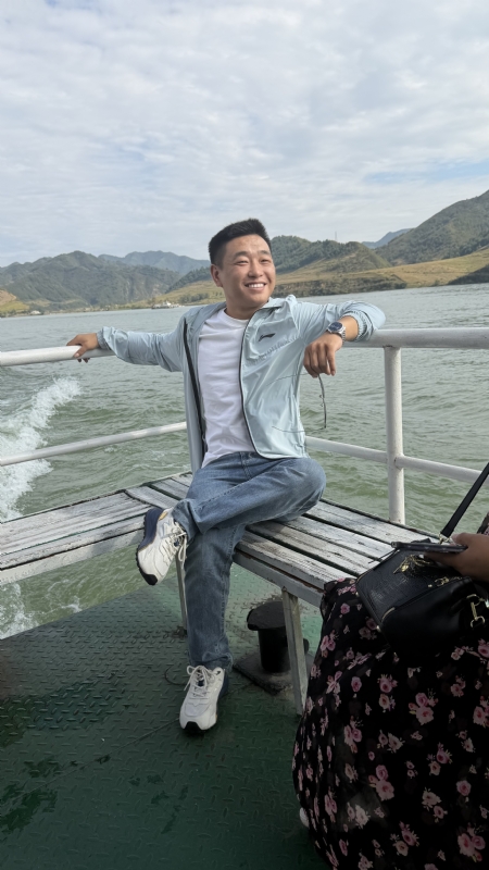 烟花易笑的第一张照片--厦门相亲服务中心