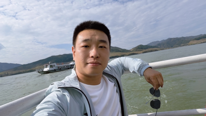 烟花易笑的第四张照片--厦门相亲服务中心