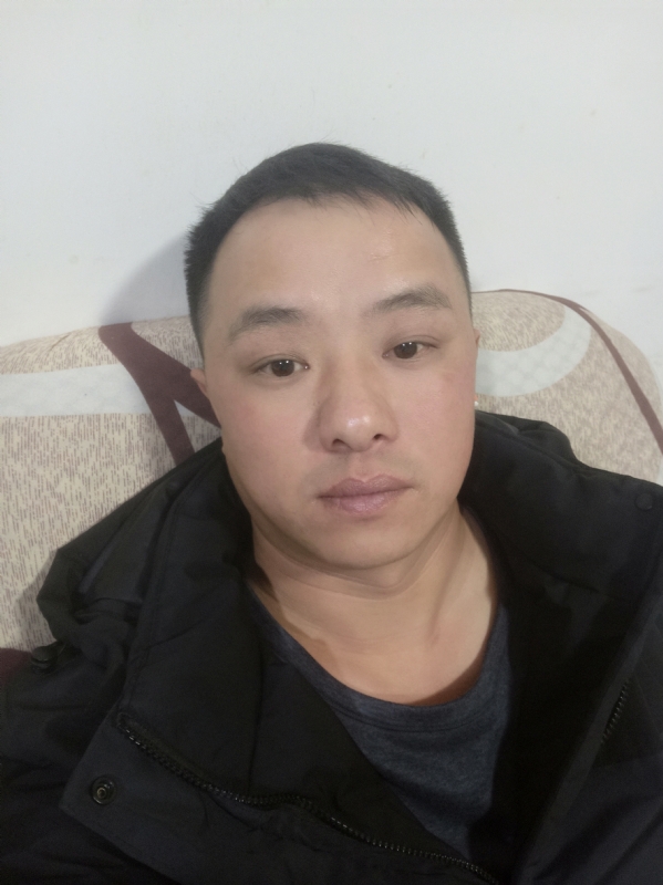 辉荣的第一张照片--厦门相亲服务中心