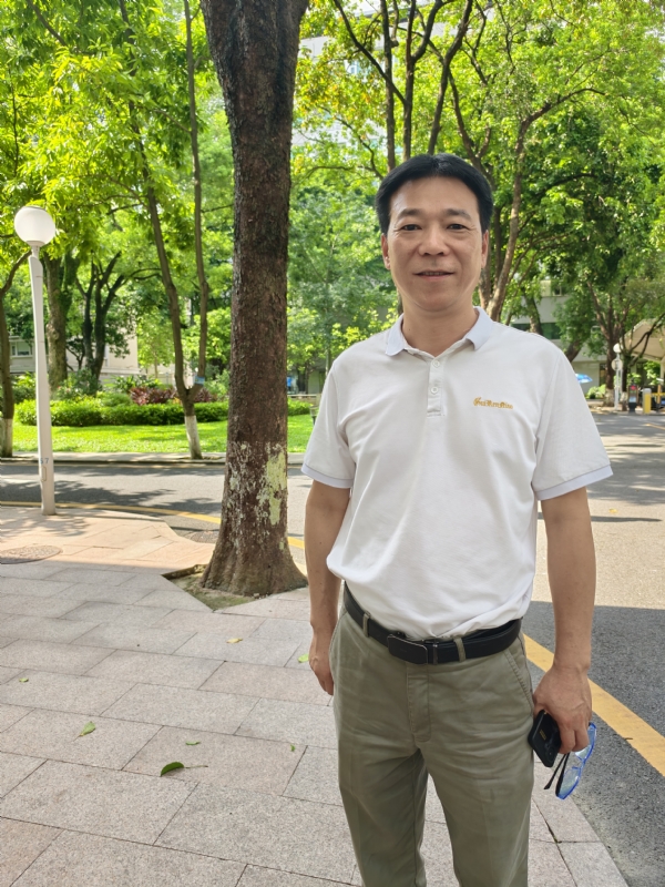 哈哥的第一张照片--厦门相亲服务中心