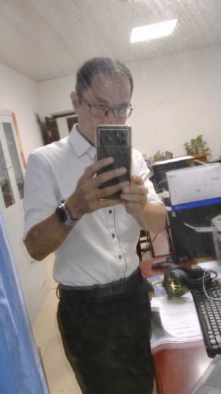 老蔡先生的第一张照片--厦门相亲服务中心