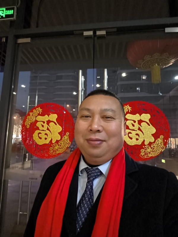 半百悟红尘的第一张照片--厦门相亲服务中心