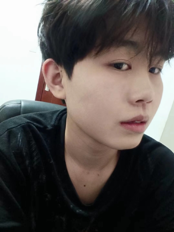 小鱼的第一张照片--厦门相亲服务中心