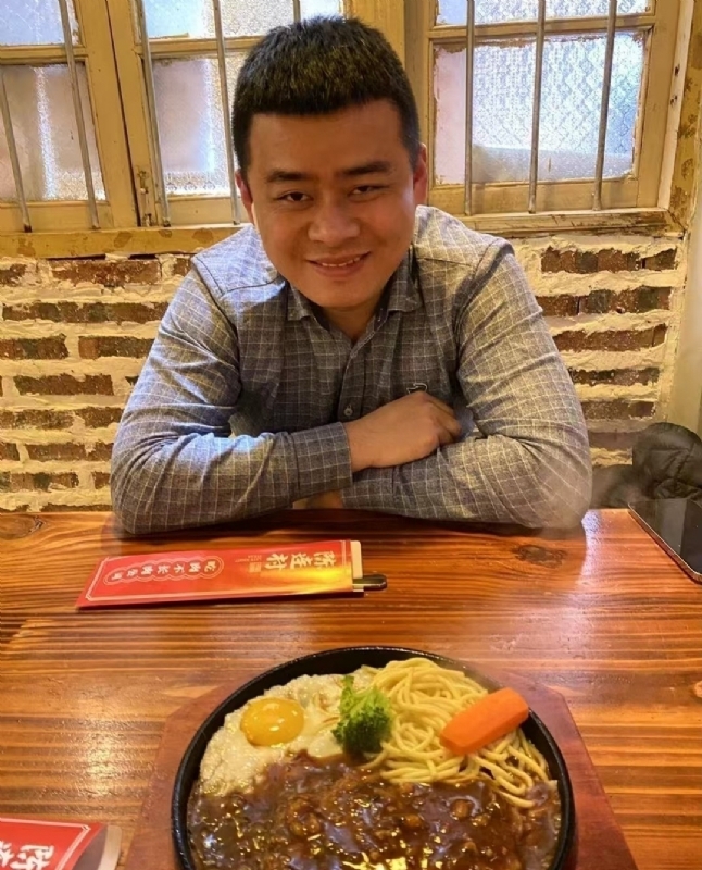 薛诚玖的第三张照片--厦门相亲服务中心